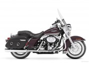 Harley-Davidson FLHRC Road King Classic